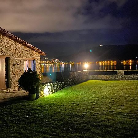 The Little Stone House By The Lake Kastoria Exteriér fotografie