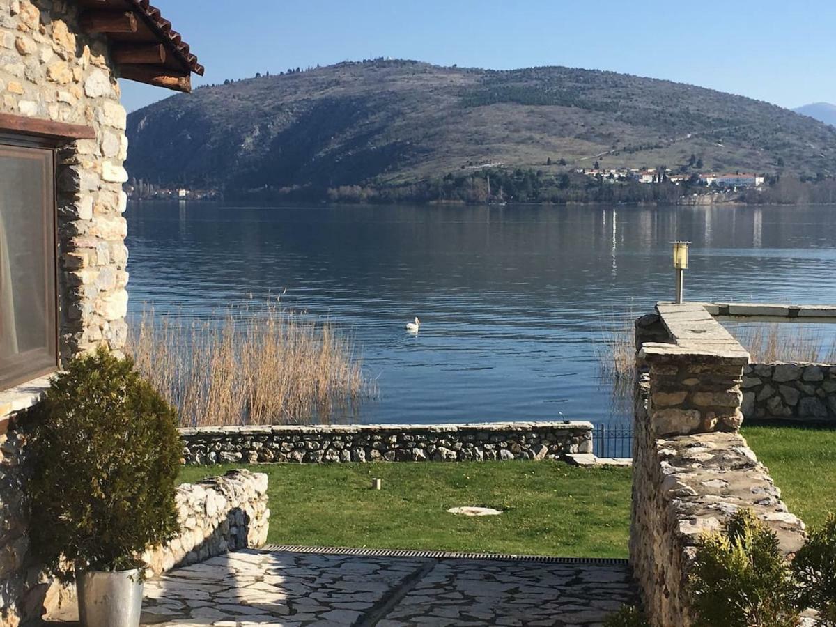 The Little Stone House By The Lake Kastoria Exteriér fotografie